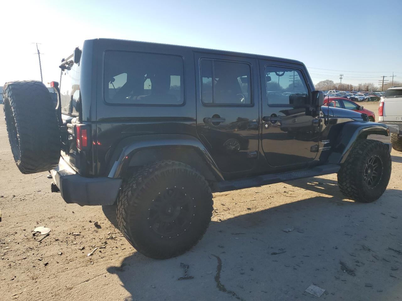 2014 JEEP WRANGLER U - Image 3