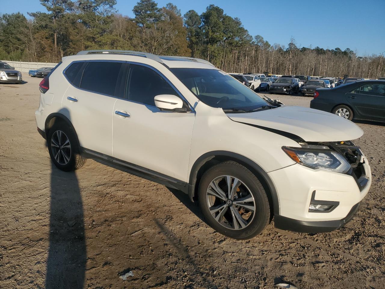 2018 NISSAN ROGUE S - Фото 4