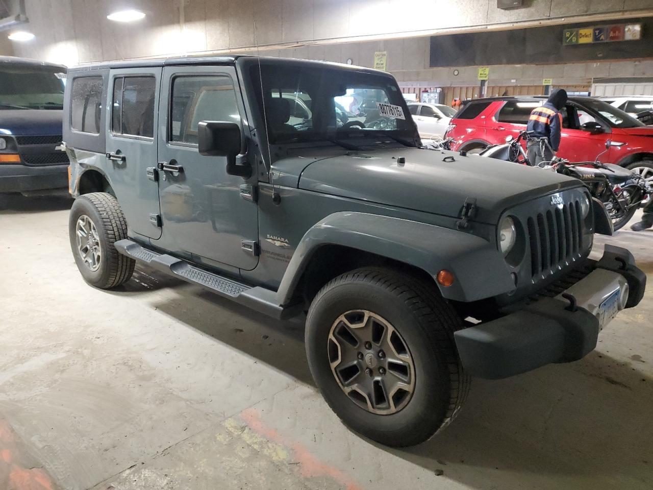 2015 JEEP WRANGLER U - Image 4