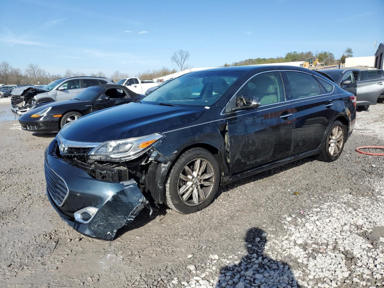 2015 TOYOTA AVALON XLE