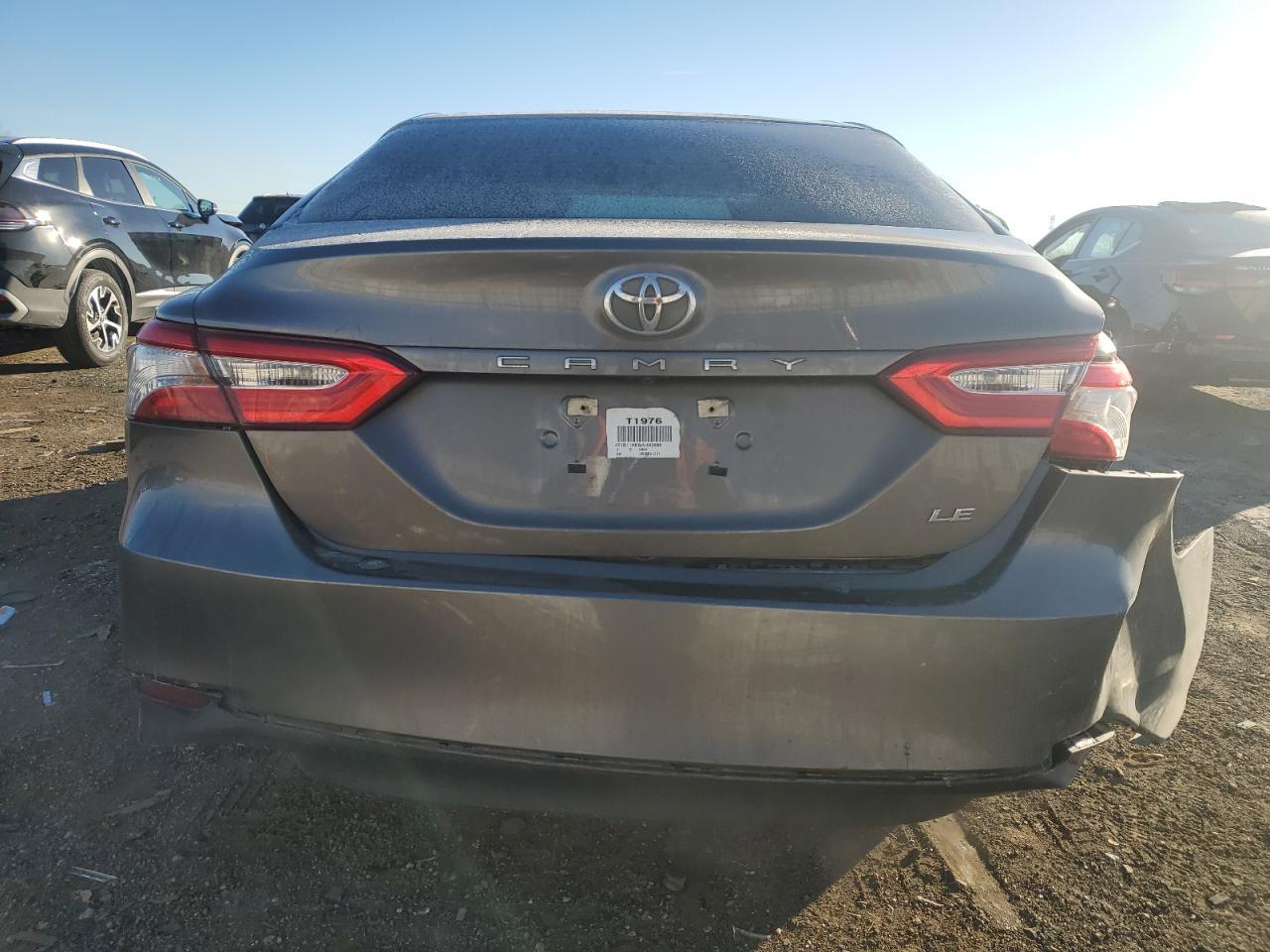 2018 TOYOTA CAMRY L - Фото 6