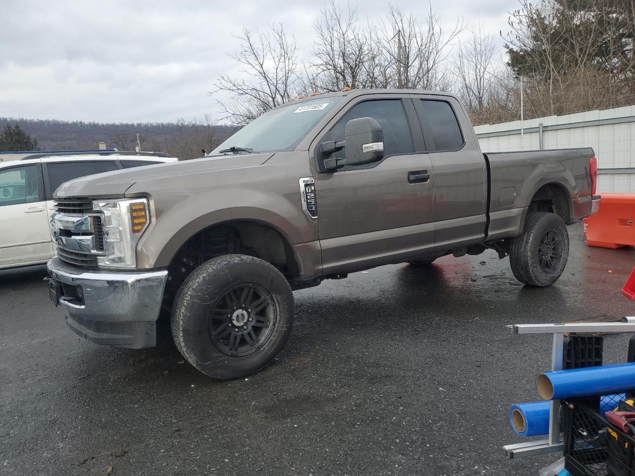 2019 FORD F250 SUPER car image