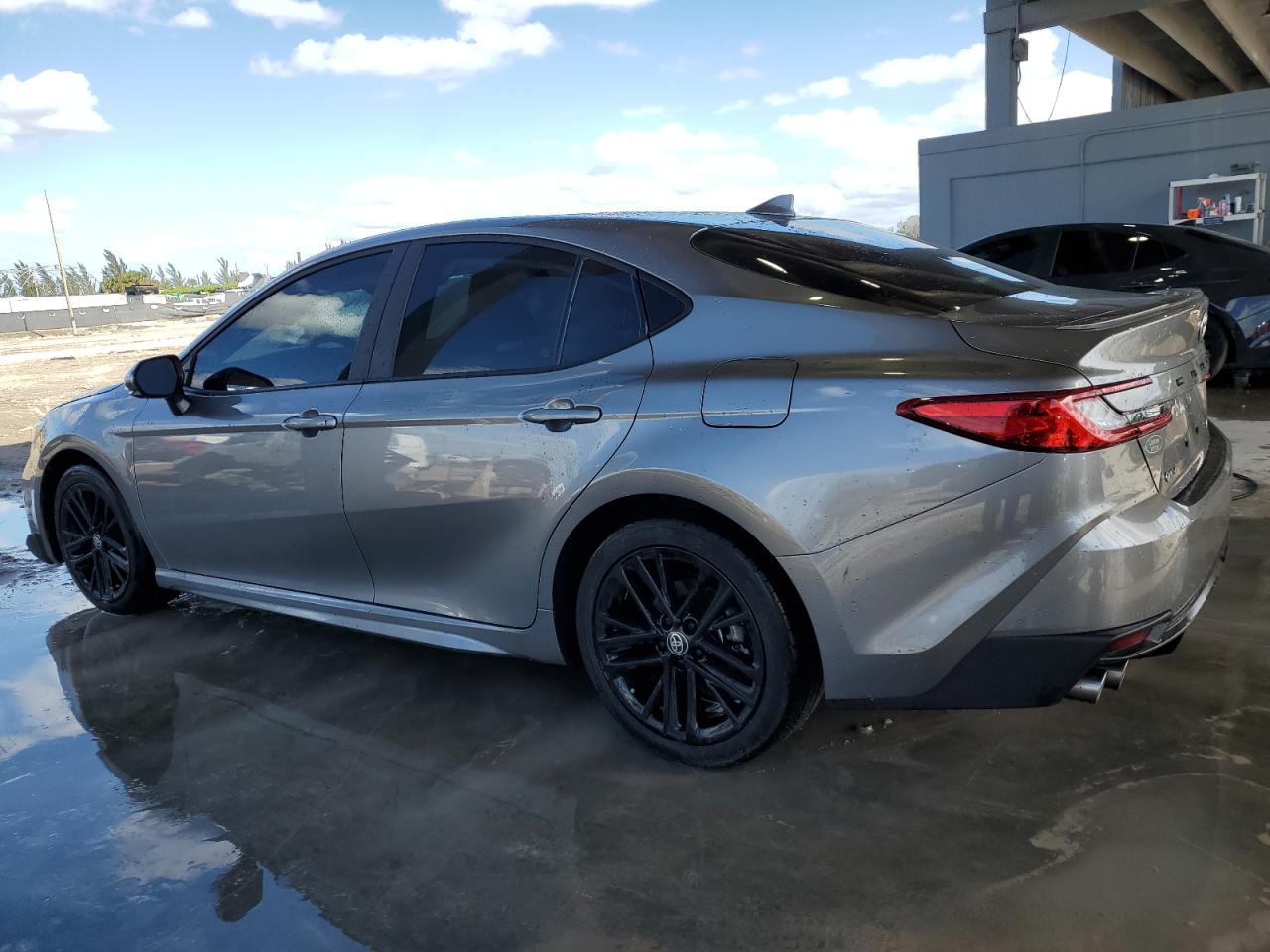 2025 TOYOTA CAMRY XSE - Фото 2