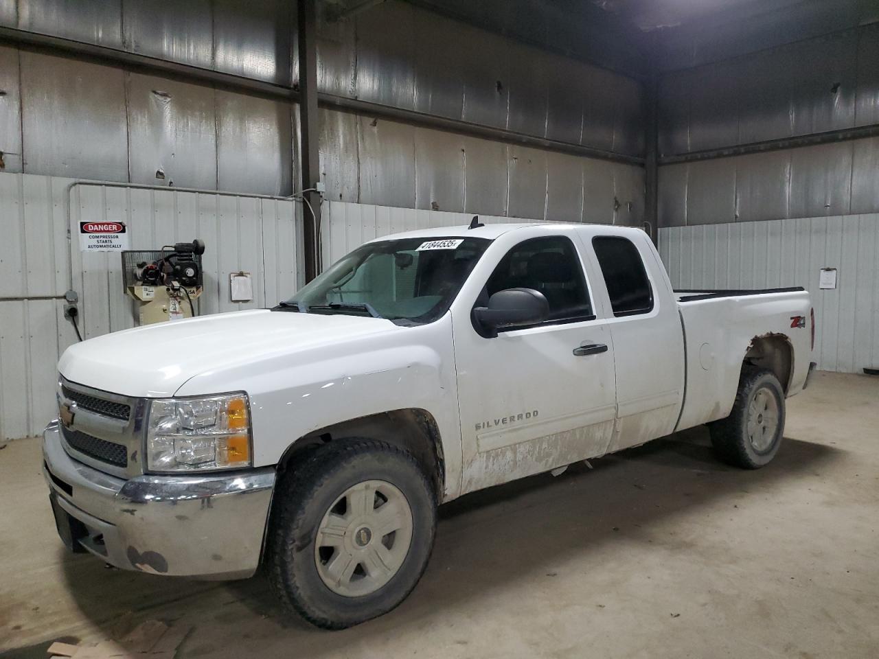 2013 CHEVROLET SILVERADO