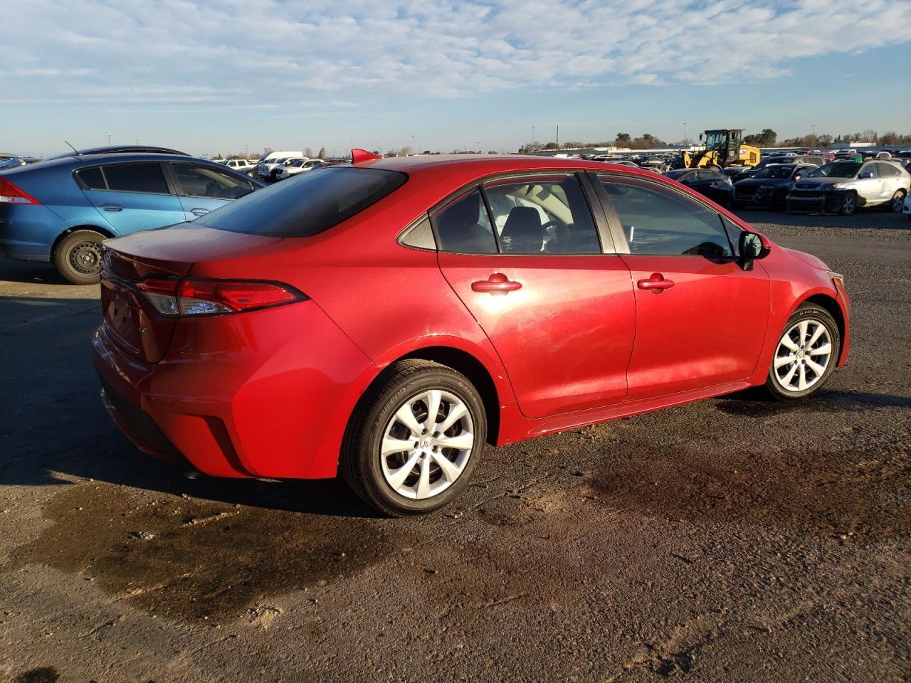 2021 TOYOTA COROLLA LE - Фото 3
