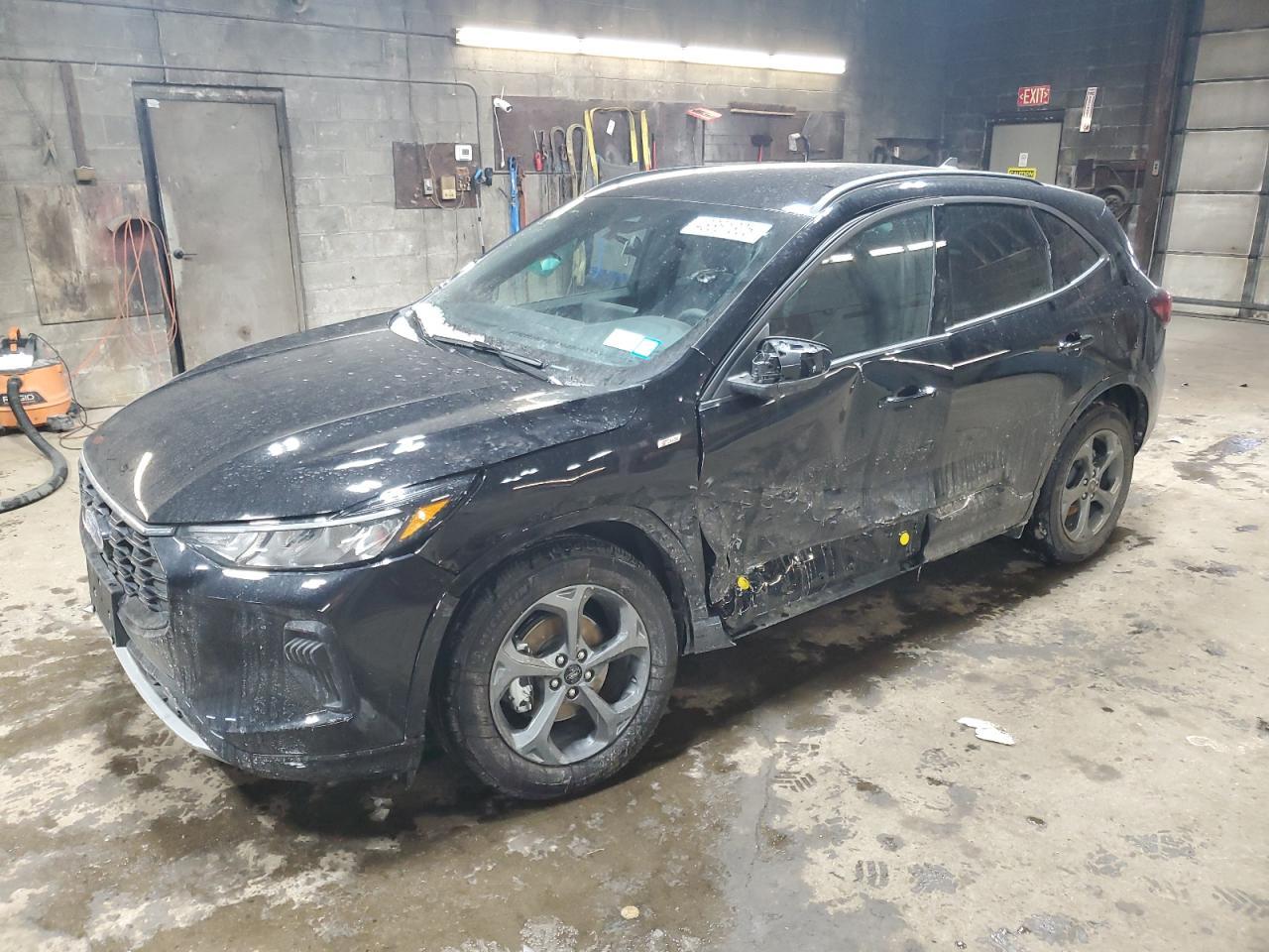 2024 FORD ESCAPE ST