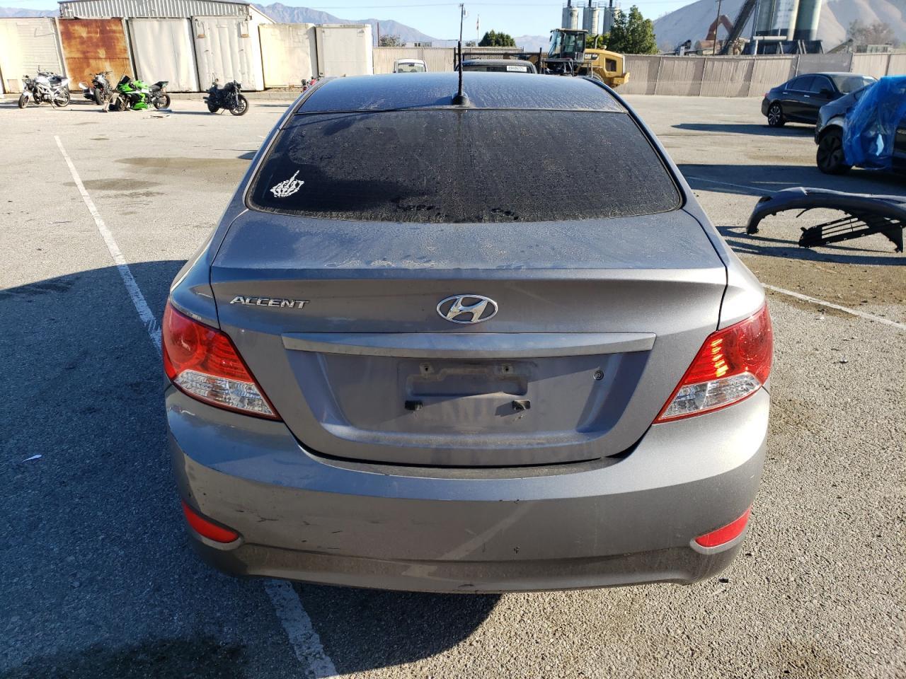 2014 HYUNDAI ACCENT GLS - Фото 6