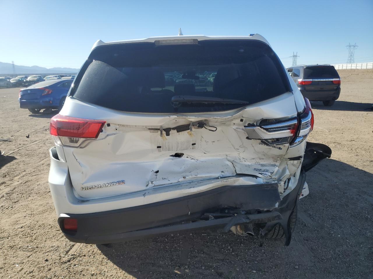 2019 TOYOTA HIGHLANDER - Фото 6