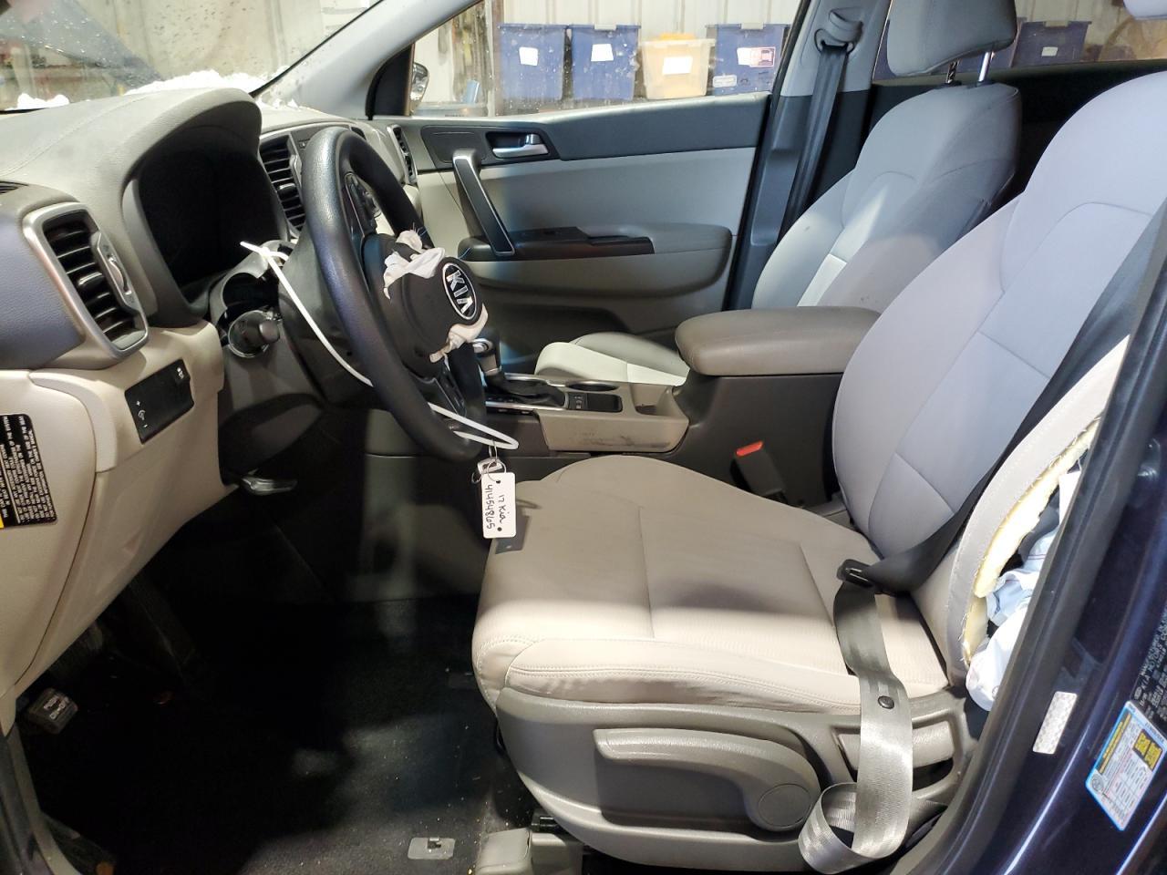 2017 KIA SPORTAGE L - Image 7