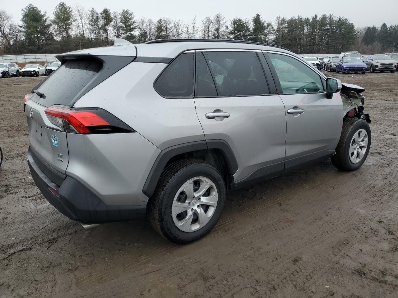 2021 TOYOTA RAV4 LE - Image 3
