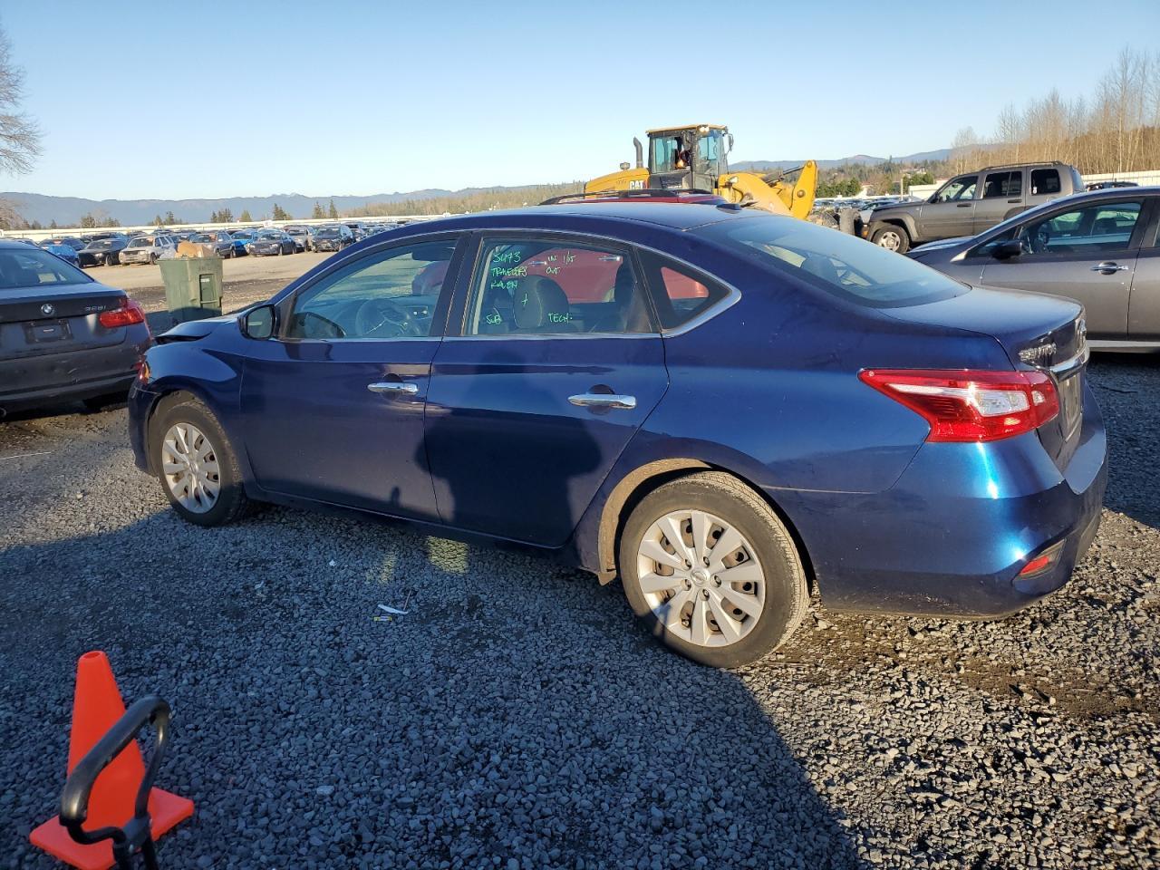 2017 NISSAN SENTRA S - Фото 2