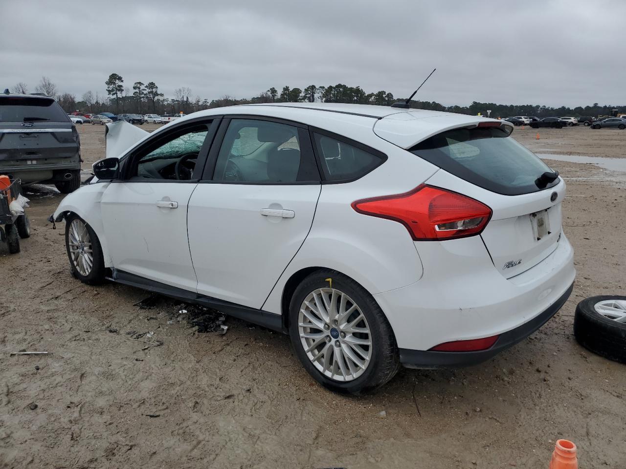 2016 FORD FOCUS SE - Фото 2