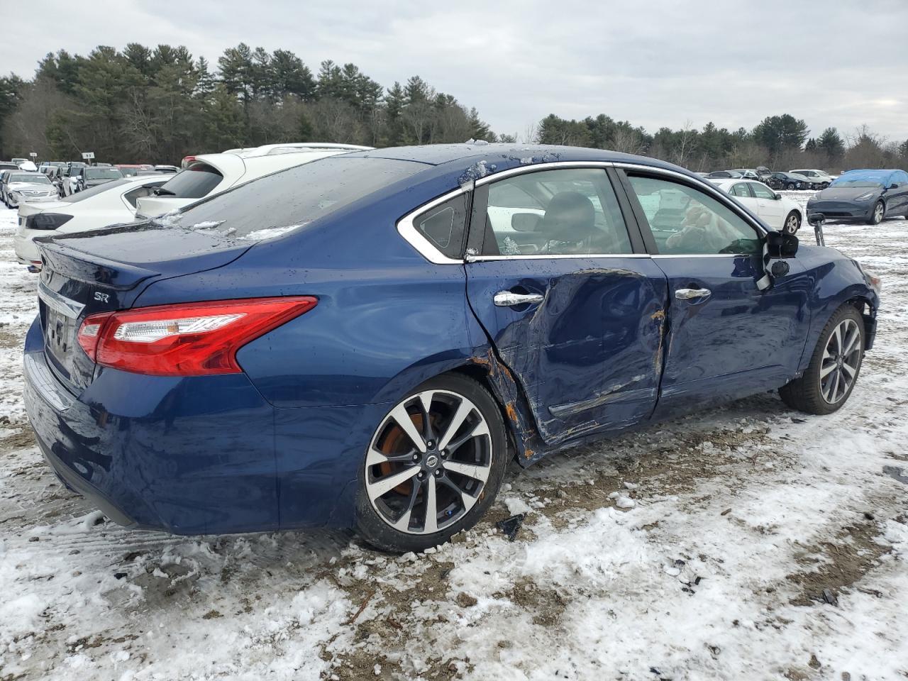 2016 NISSAN ALTIMA 2.5 - Фото 3