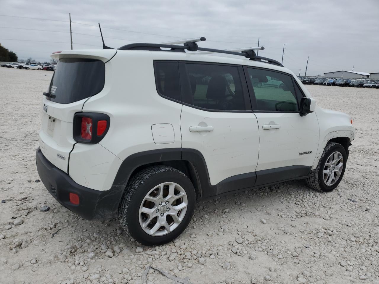 2018 JEEP RENEGADE L - Image 3