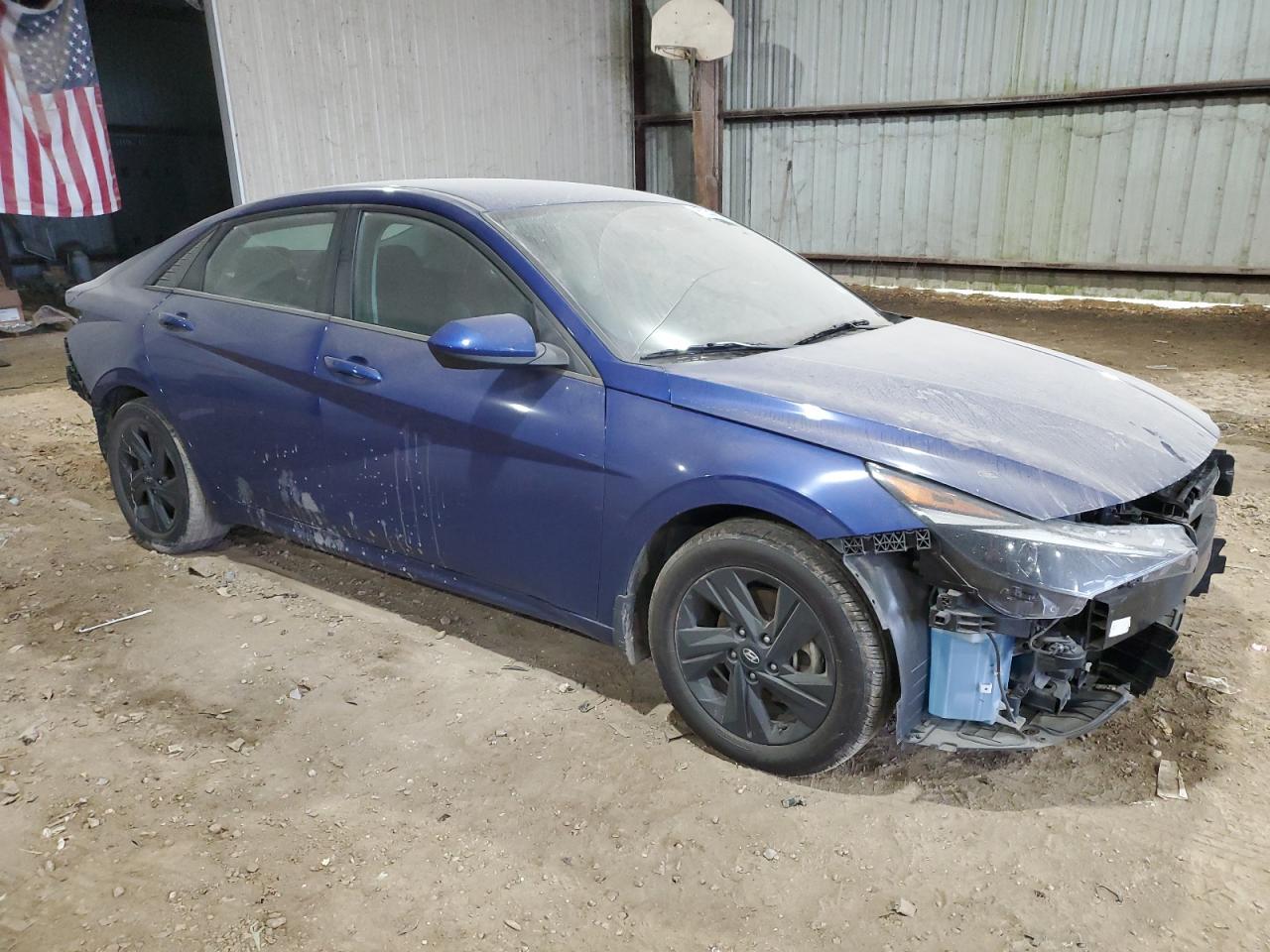 2022 HYUNDAI ELANTRA SE - Image 4