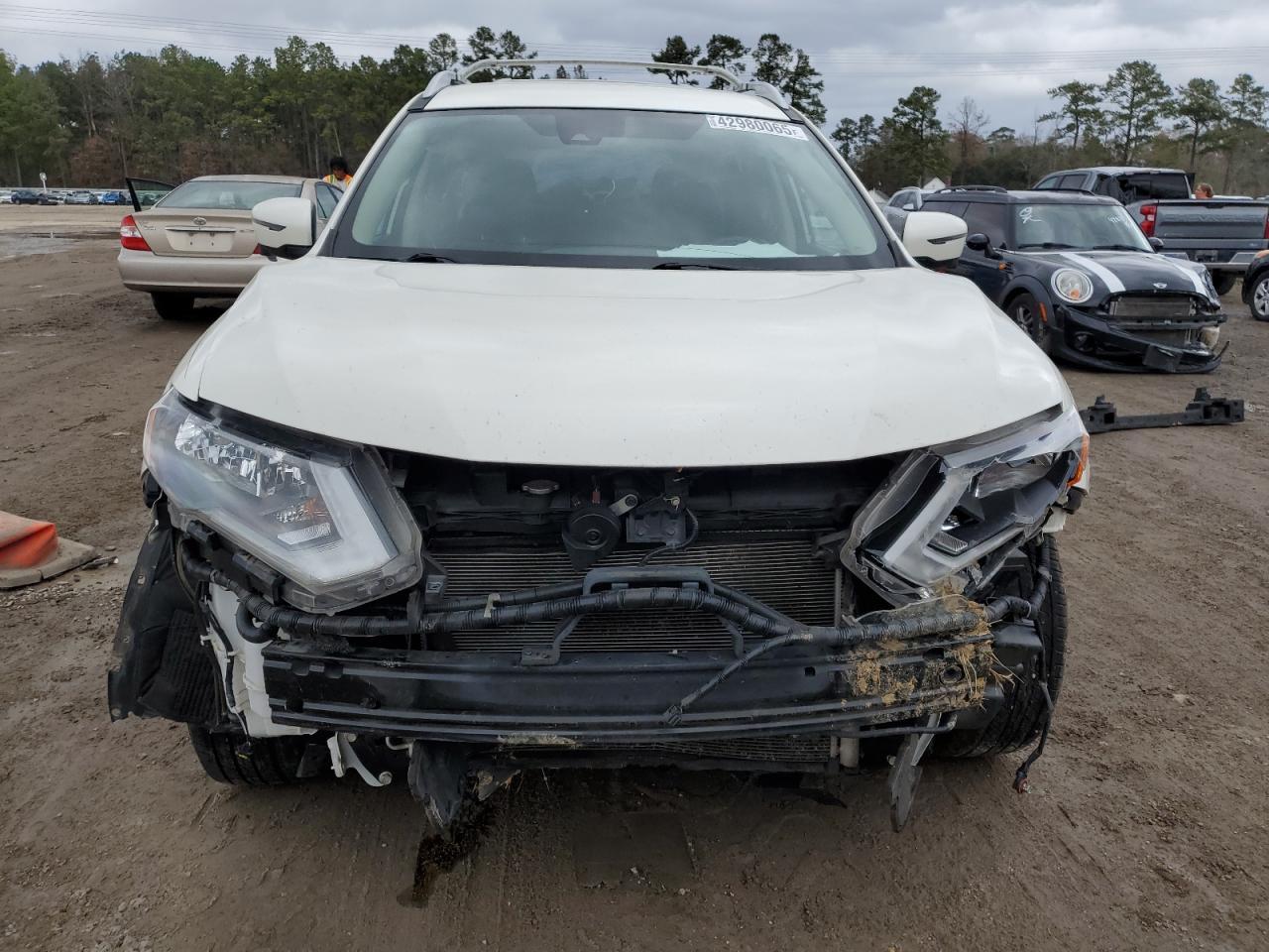 2017 NISSAN ROGUE S - Image 5