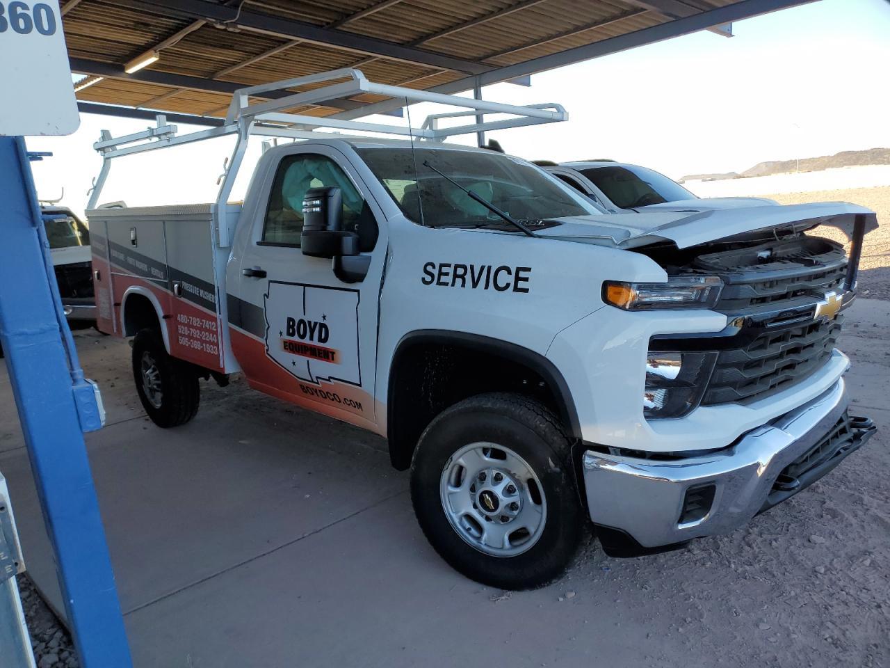 2024 CHEVROLET SILVERADO - Image 4