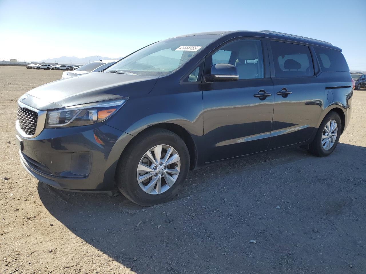 2016 KIA SEDONA LX