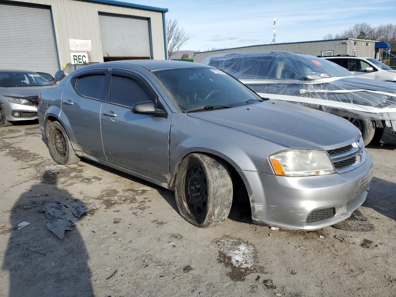 2014 DODGE AVENGER SE - Image 4