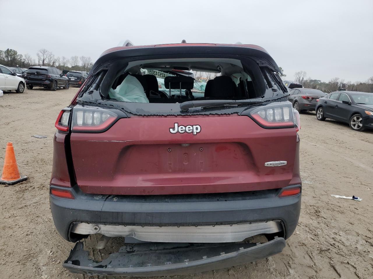 2019 JEEP CHEROKEE L - Image 6