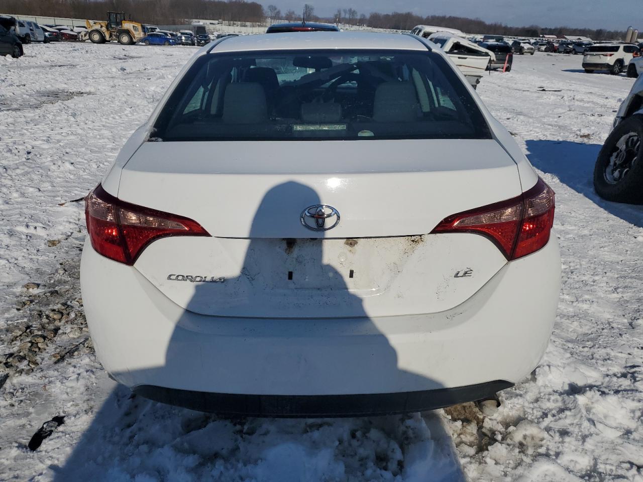 2018 TOYOTA COROLLA L - Image 6