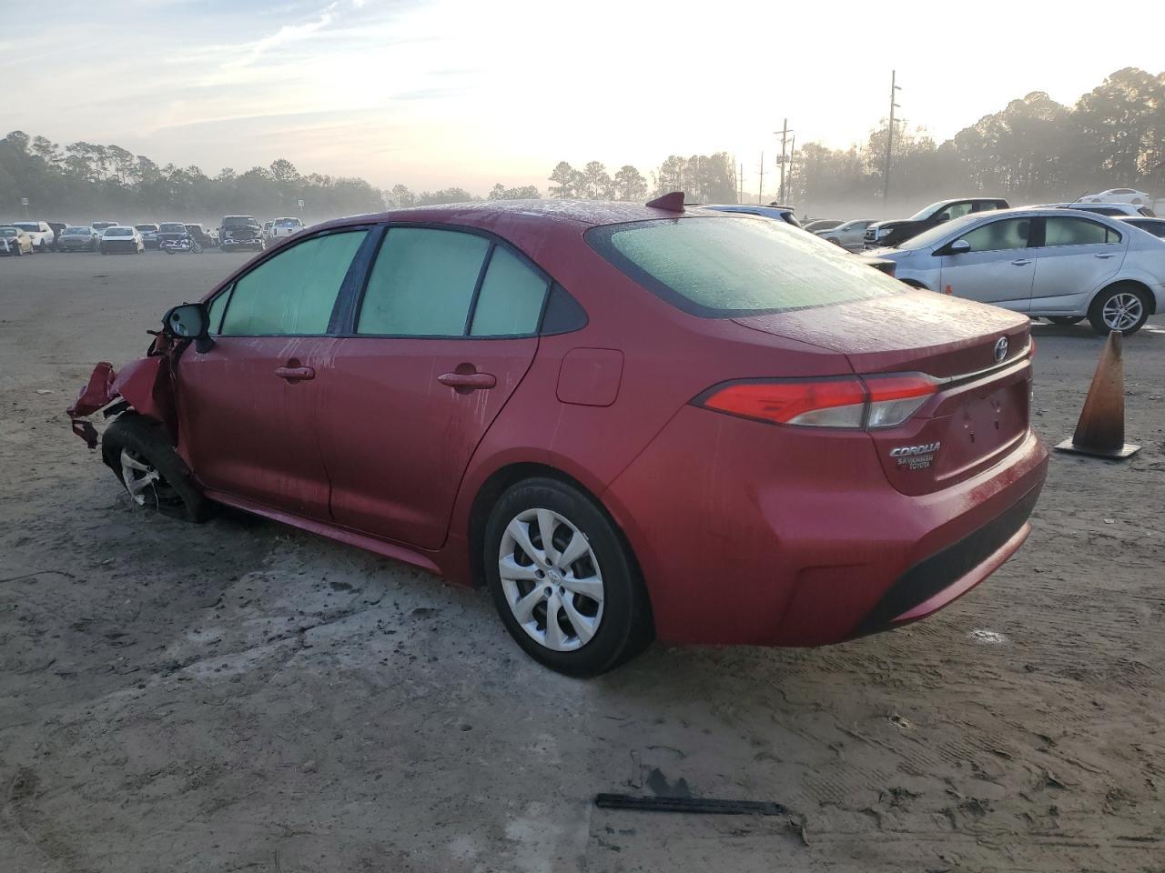 2022 TOYOTA COROLLA LE - Фото 2