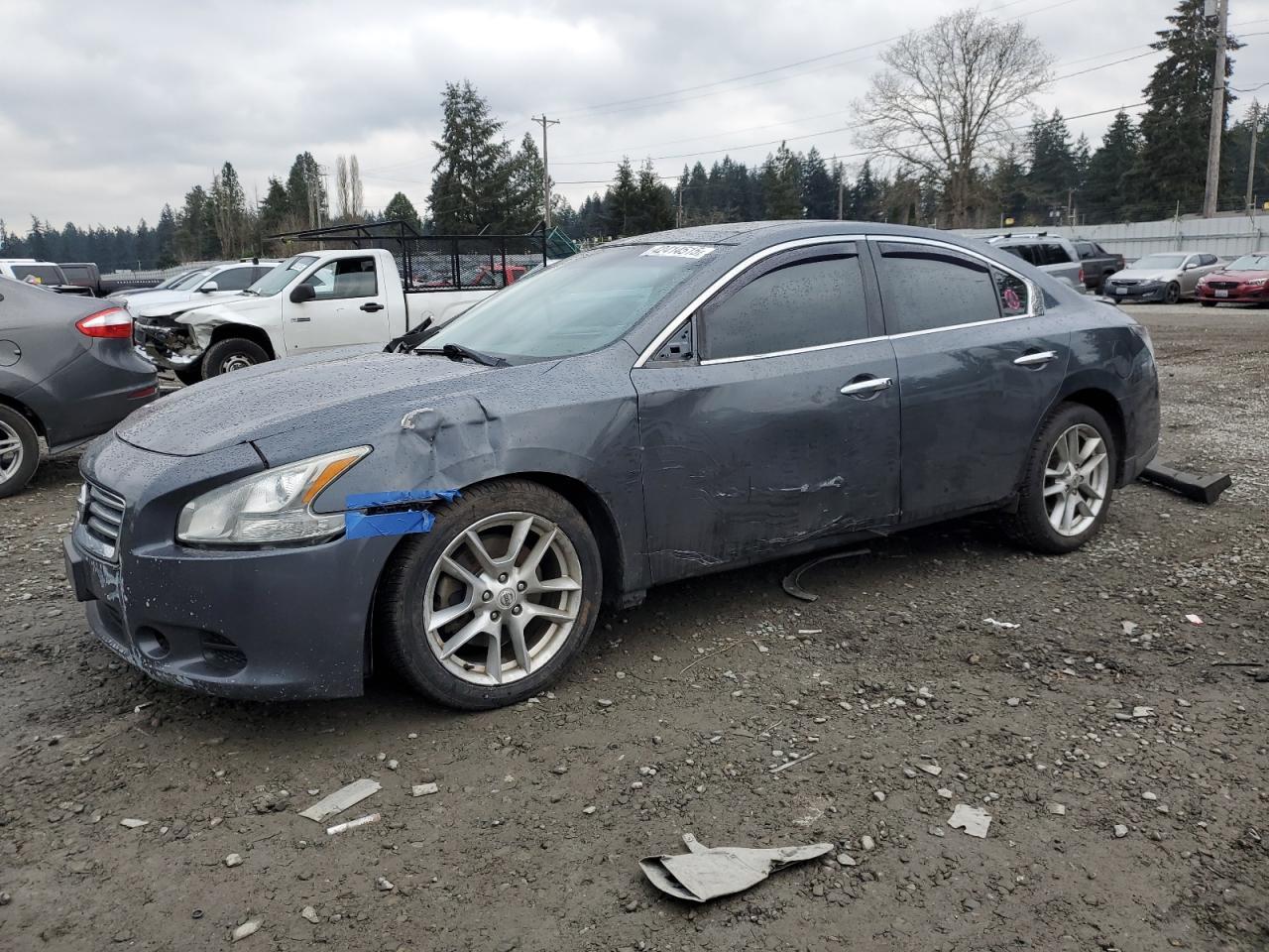 2013 NISSAN MAXIMA S