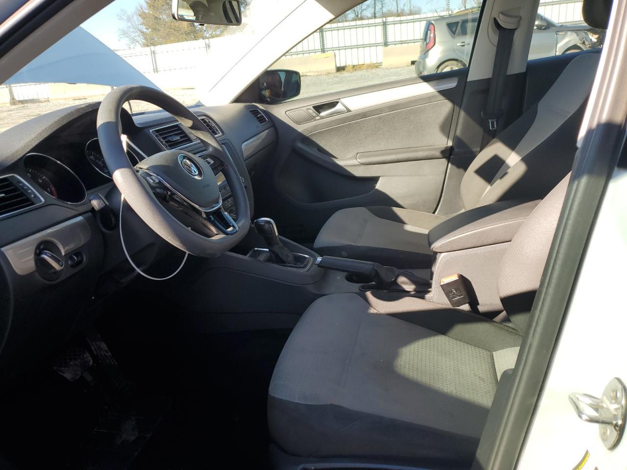 2017 VOLKSWAGEN JETTA S - Image 7