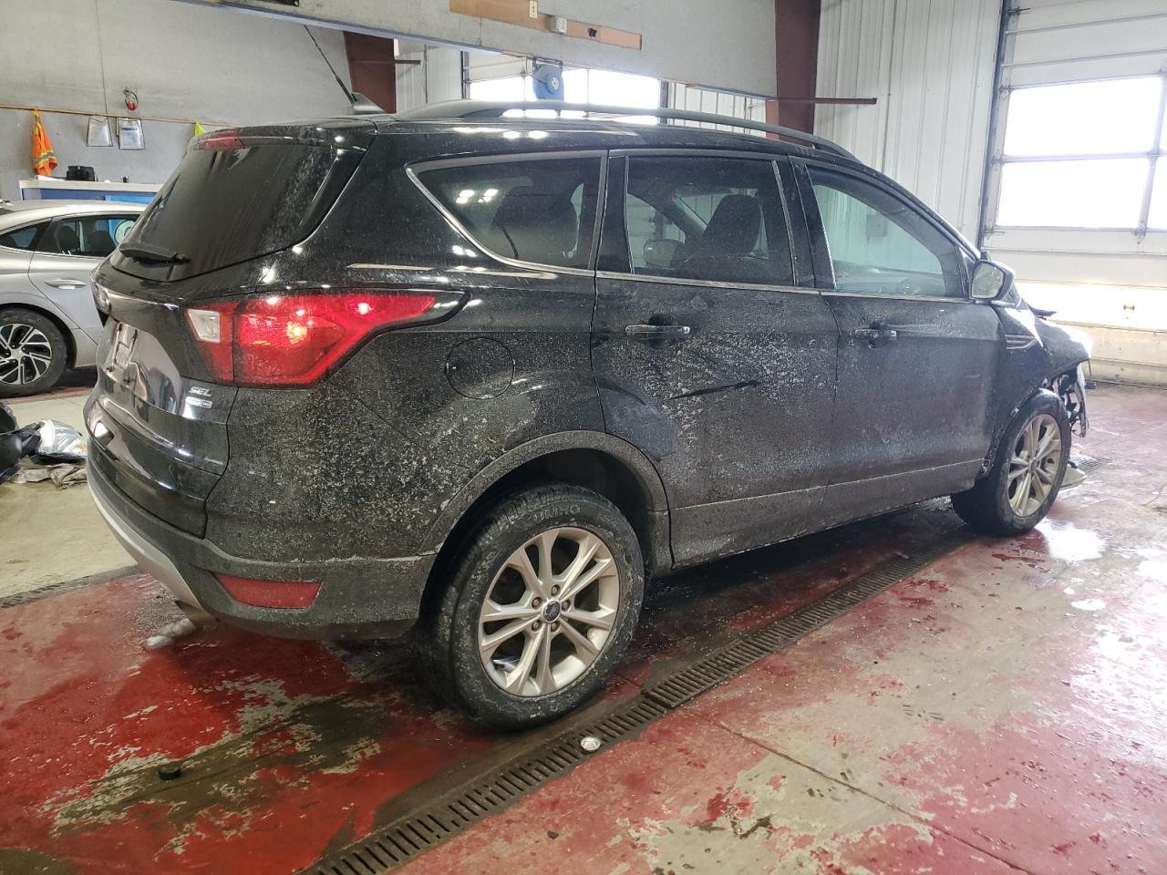 2019 FORD ESCAPE SEL - Image 3
