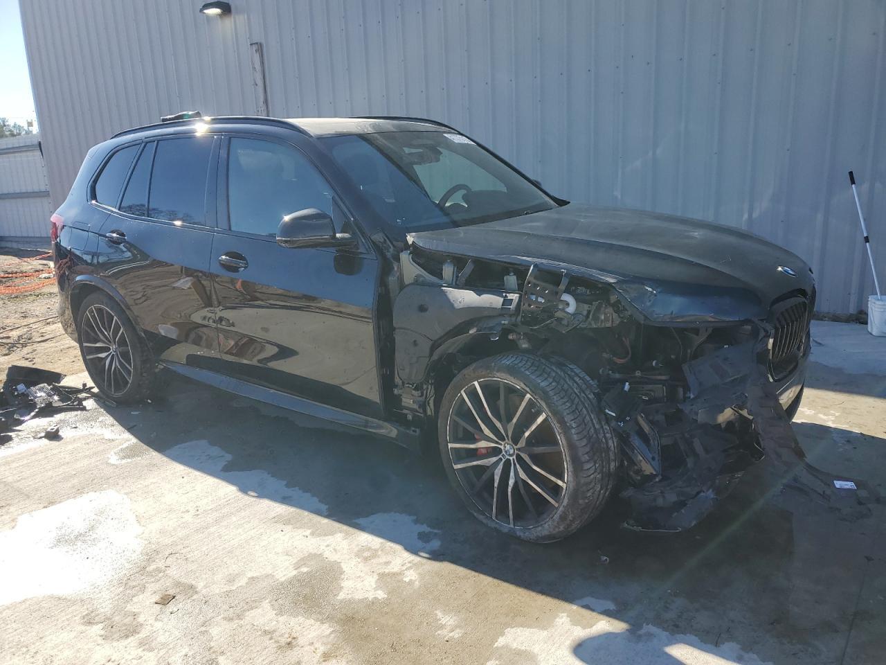 2022 BMW X5 M50I - Image 4