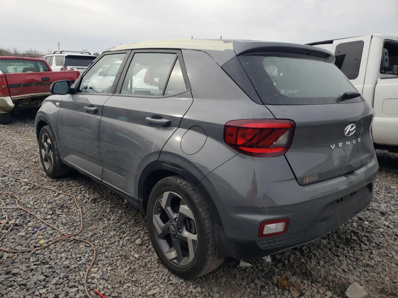 2023 HYUNDAI VENUE SEL - Image 2