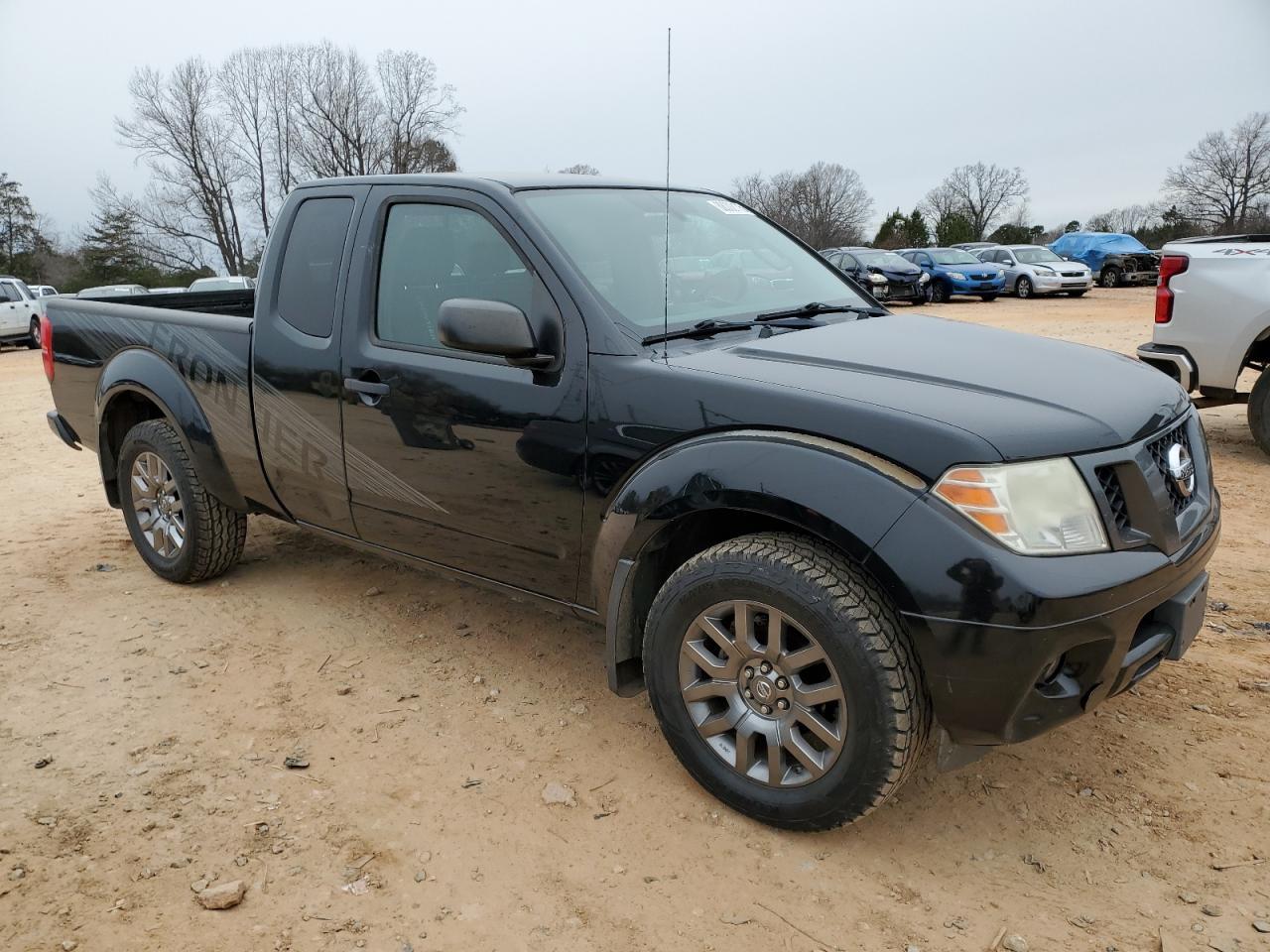 2012 NISSAN FRONTIER S - Фото 4