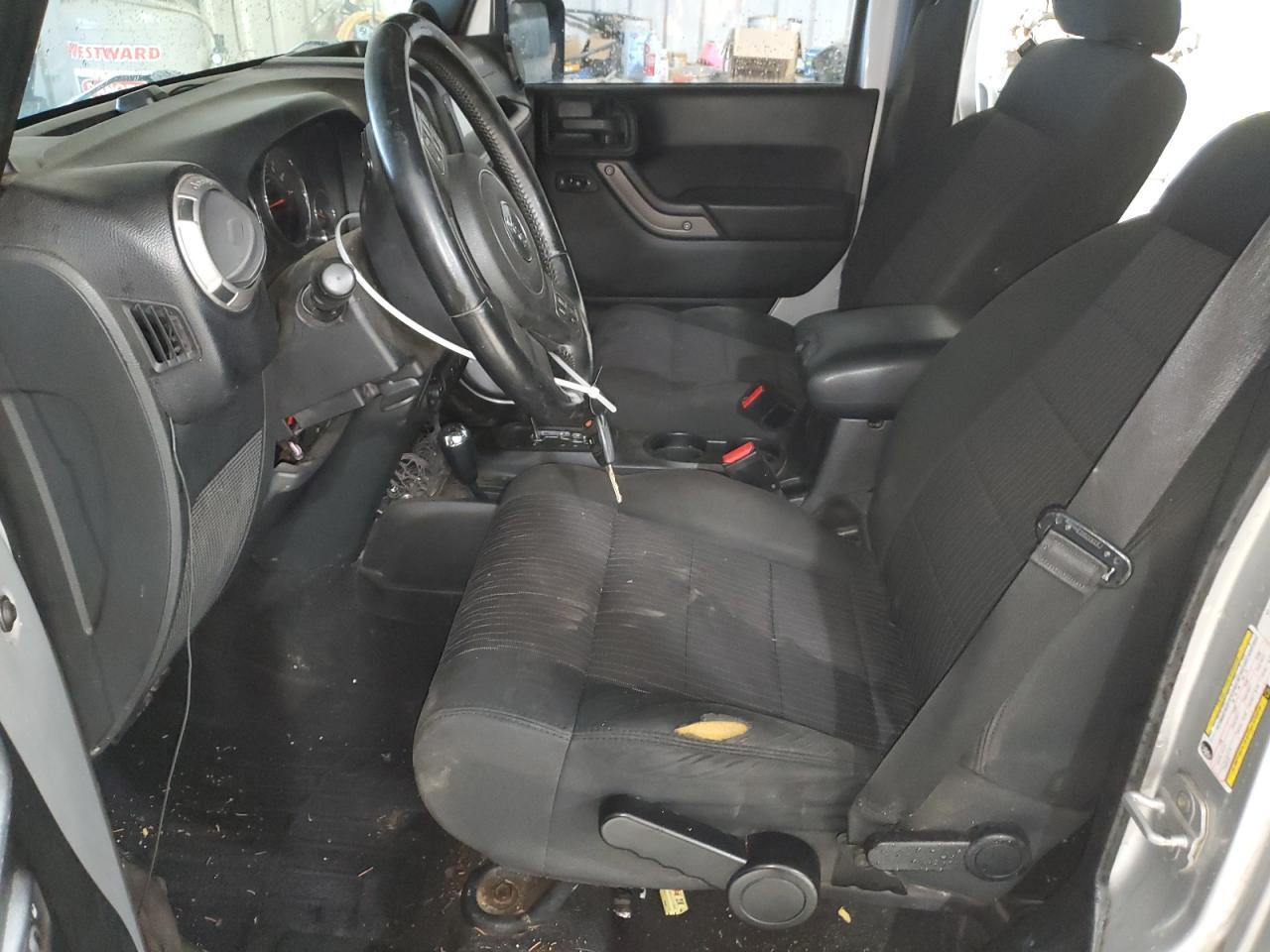 2012 JEEP WRANGLER U - Фото 7