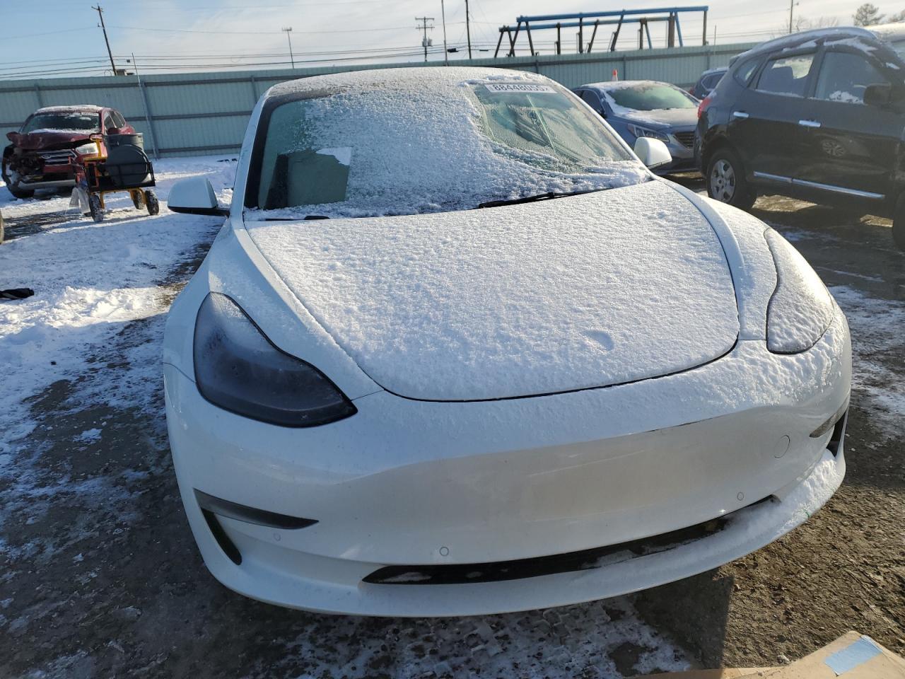 2021 TESLA MODEL 3 - Фото 5