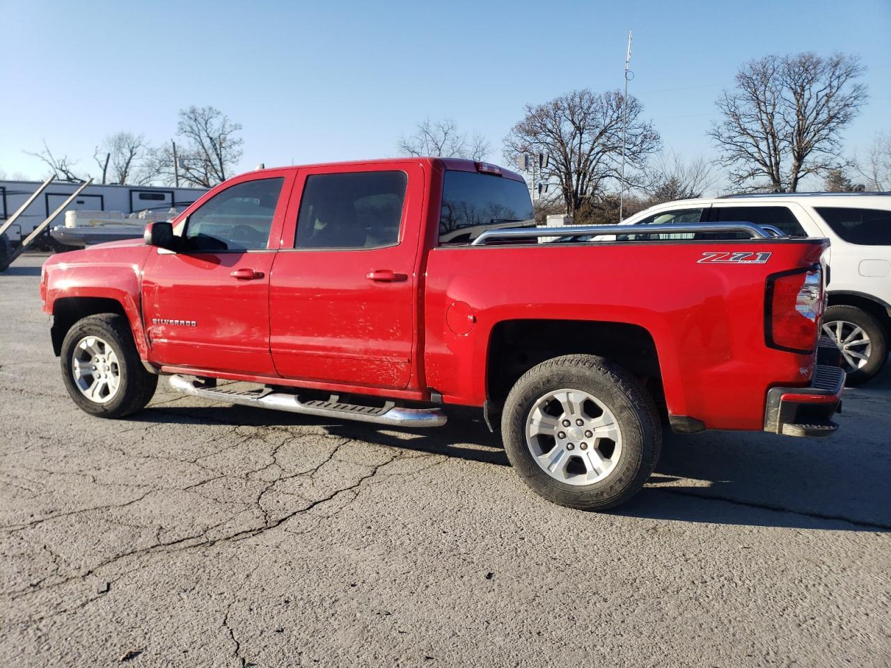 2017 CHEVROLET SILVERADO - Image 2