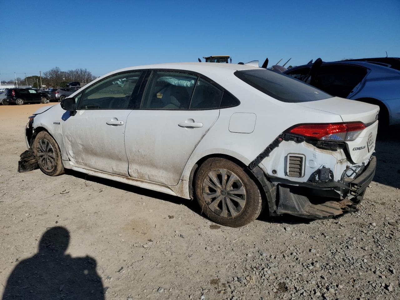 2021 TOYOTA COROLLA LE - Фото 2