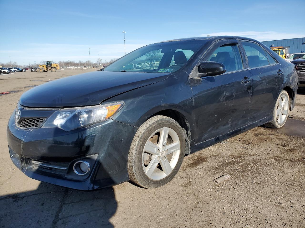 2013 TOYOTA CAMRY L