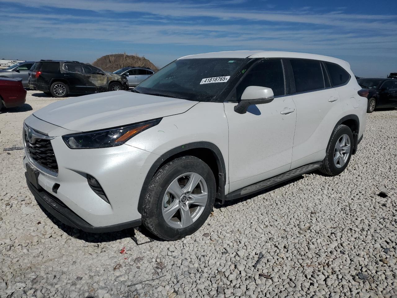 2024 TOYOTA HIGHLANDER
