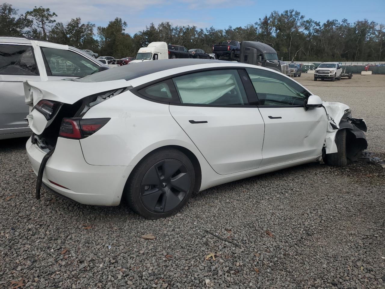 2021 TESLA MODEL 3 - Image 3