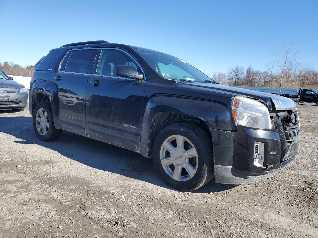2013 GMC TERRAIN SL - Image 4