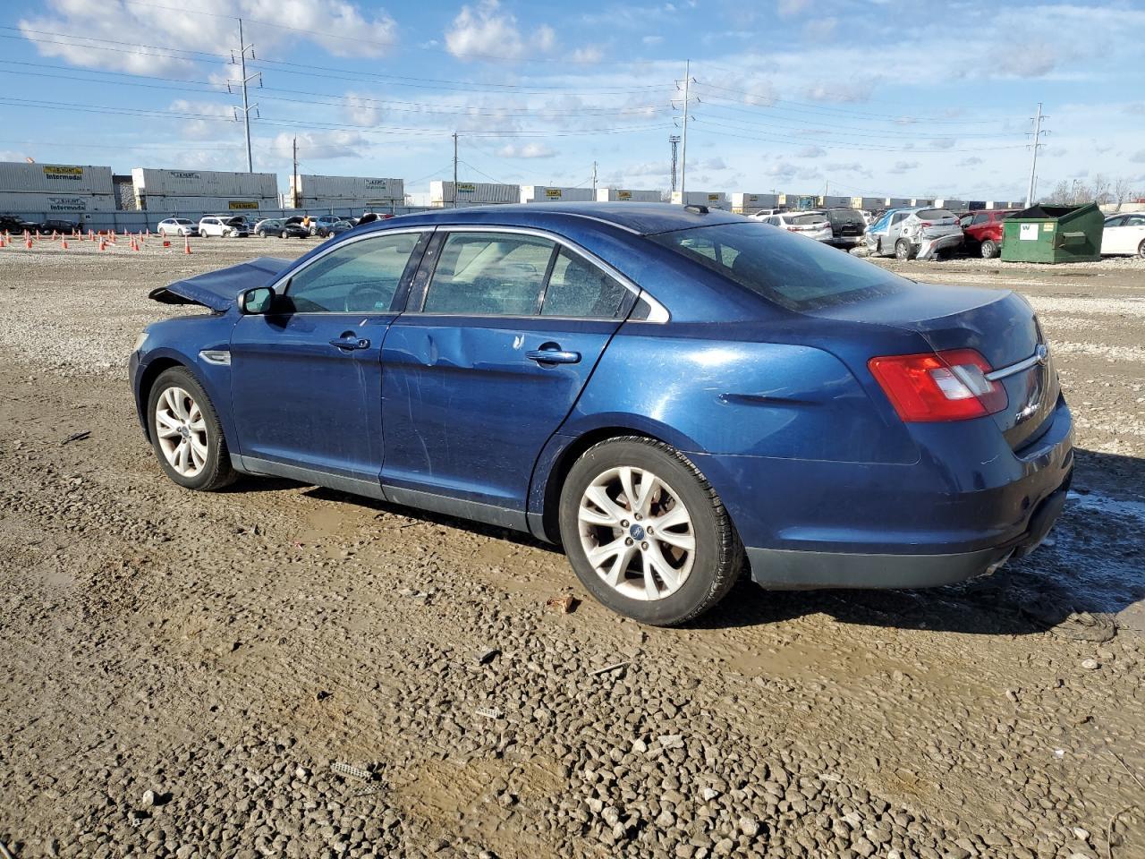 2012 FORD TAURUS SEL - Image 2