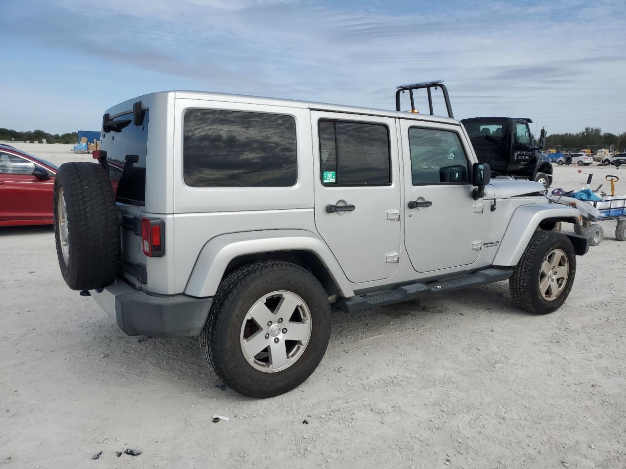 2012 JEEP WRANGLER U - Image 3