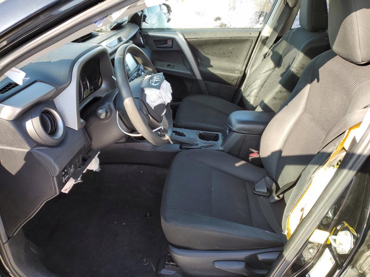 2016 TOYOTA RAV4 LE - Фото 7