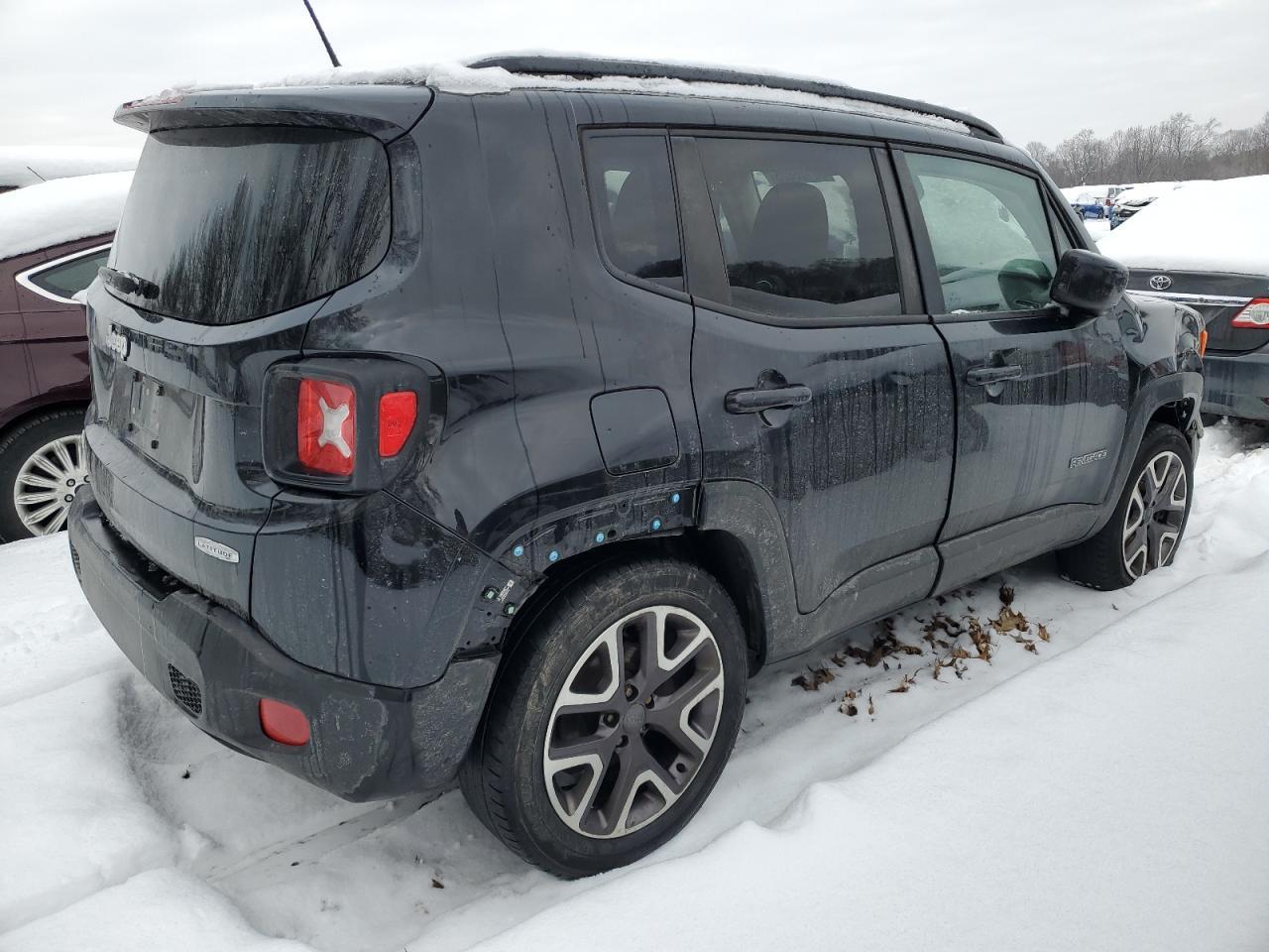 2016 JEEP RENEGADE L - Фото 3
