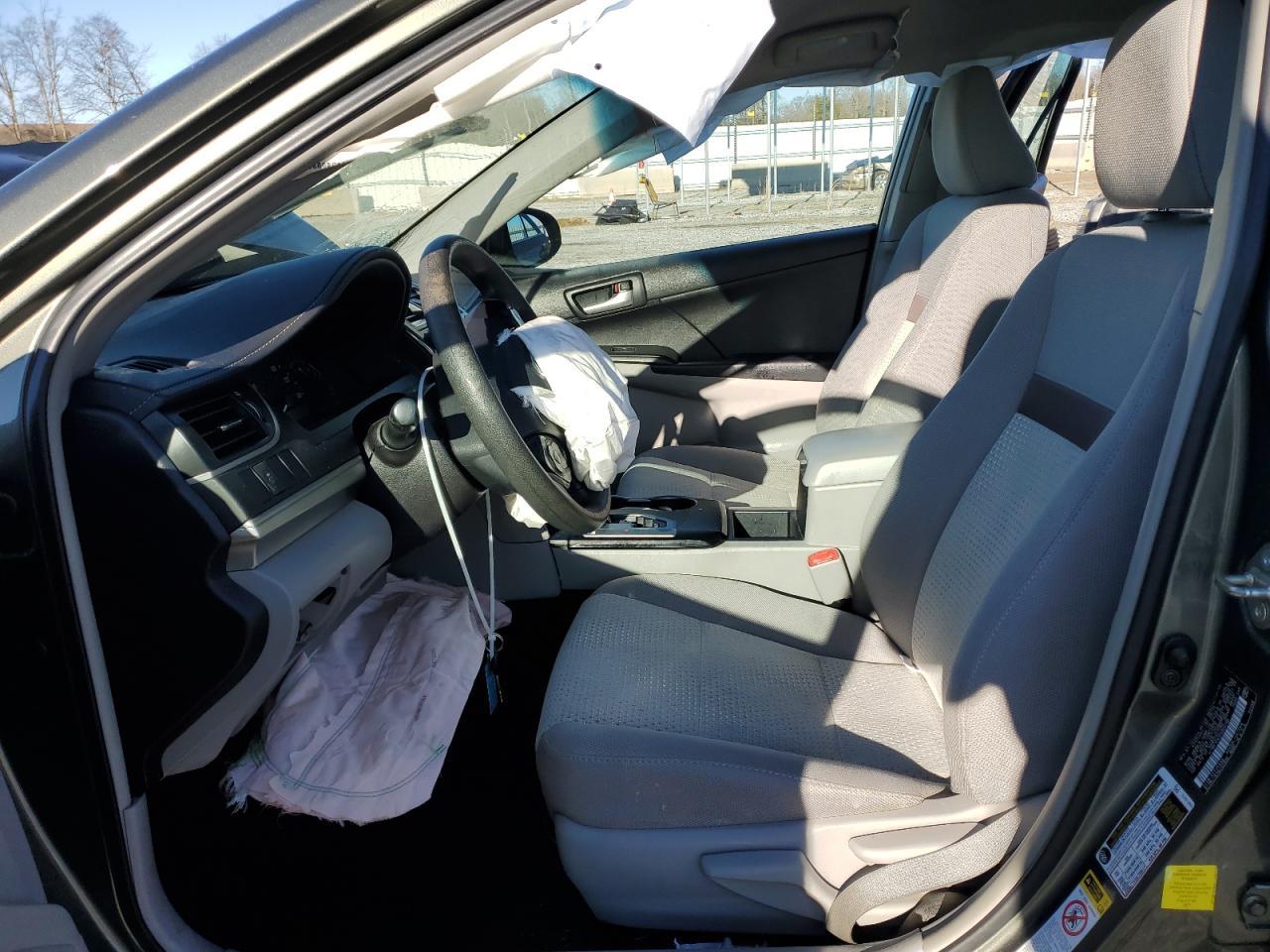 2014 TOYOTA CAMRY L - Image 7