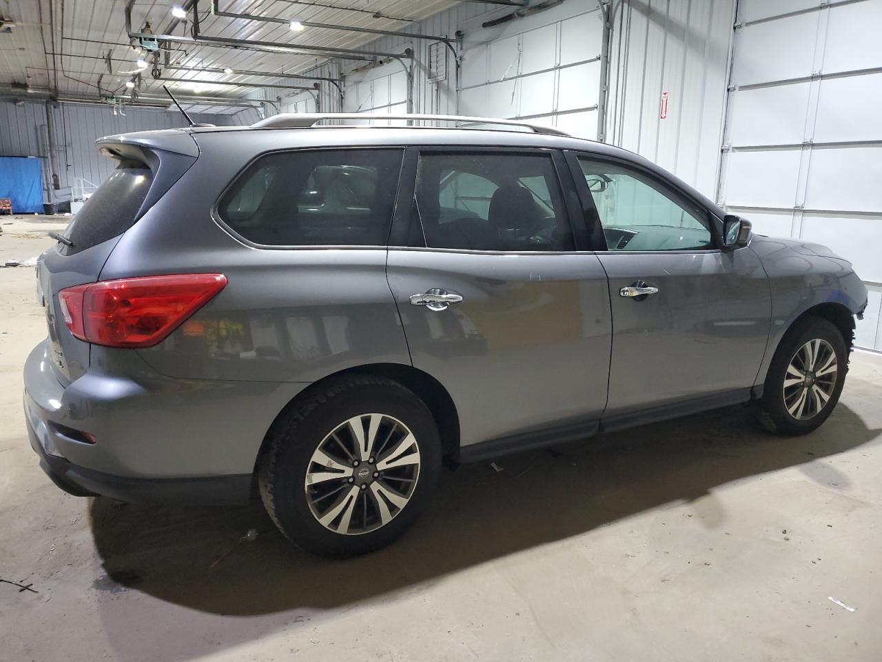 2017 NISSAN PATHFINDER - Image 3