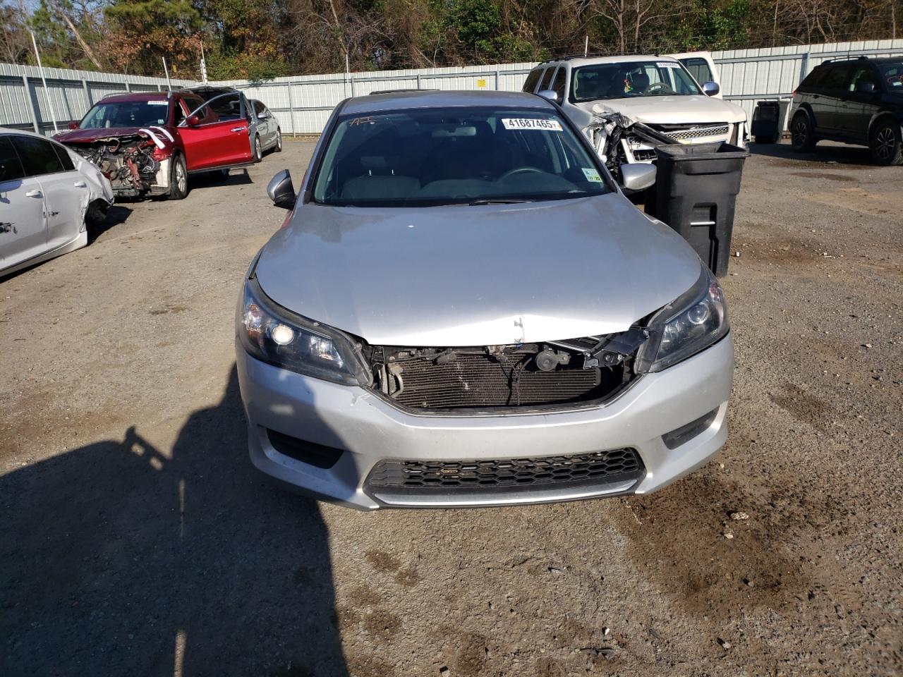 2014 HONDA ACCORD LX - Image 5
