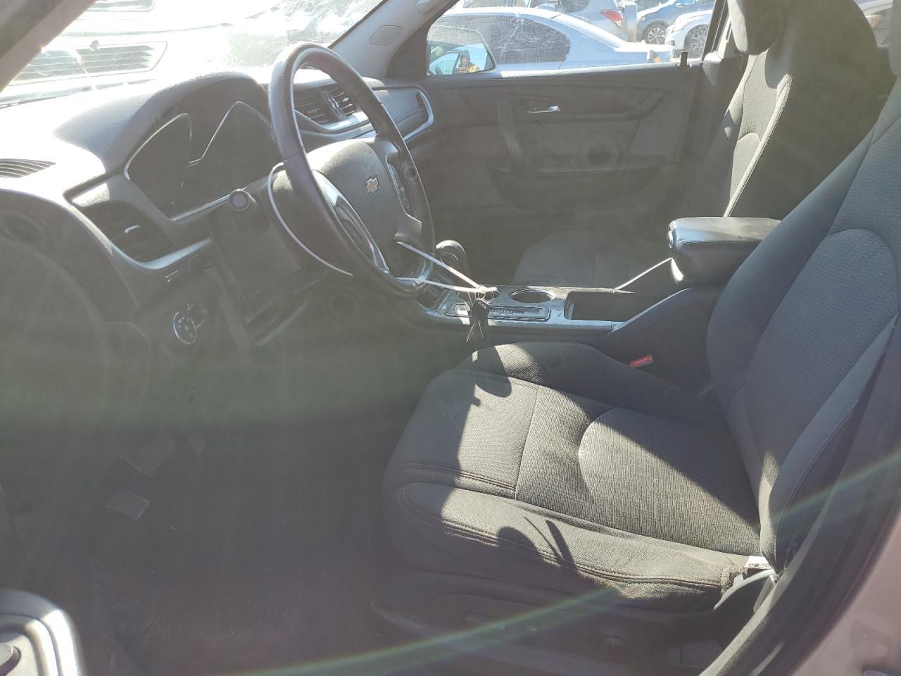 2015 CHEVROLET TRAVERSE L - Image 7