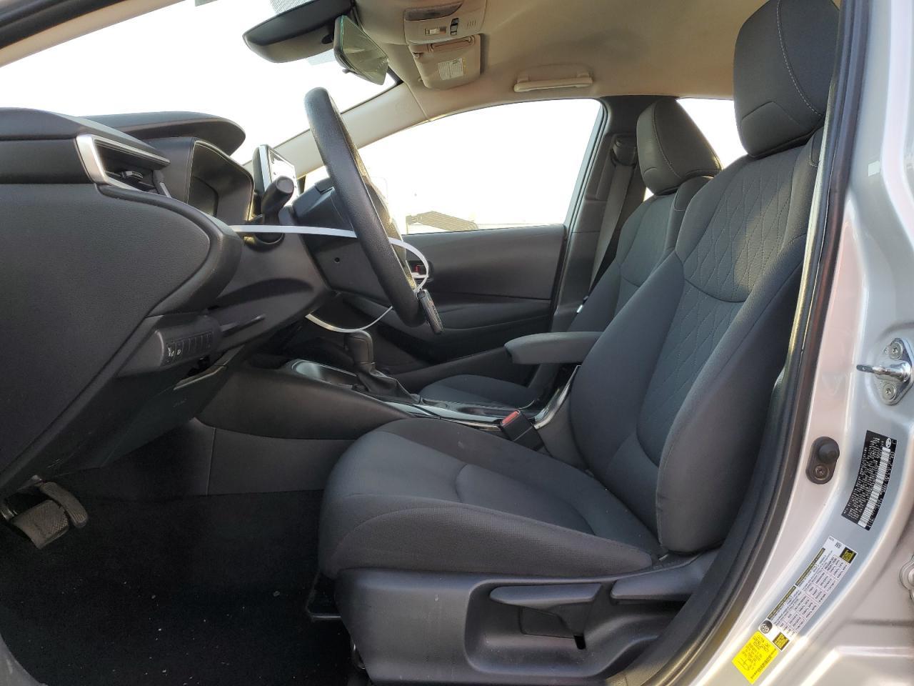 2021 TOYOTA COROLLA LE - Фото 7