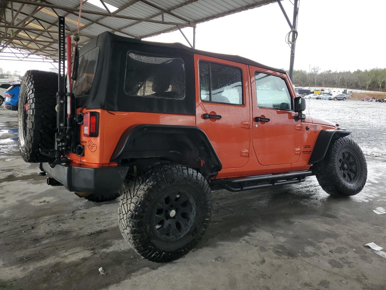 2015 JEEP WRANGLER U - Фото 3